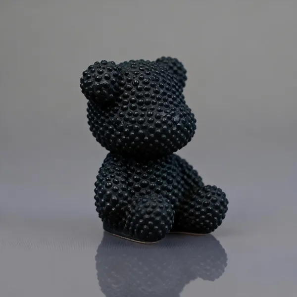 Acrylic_Polymer_Modern_Textured_Black_Teddy_Bear_Sculpture