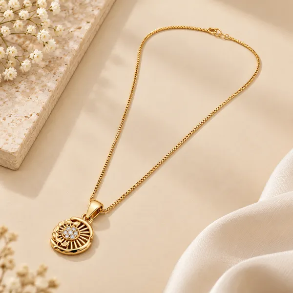 Gold_Alloy_Crystal_Round_Pendant_Necklace_For_Women