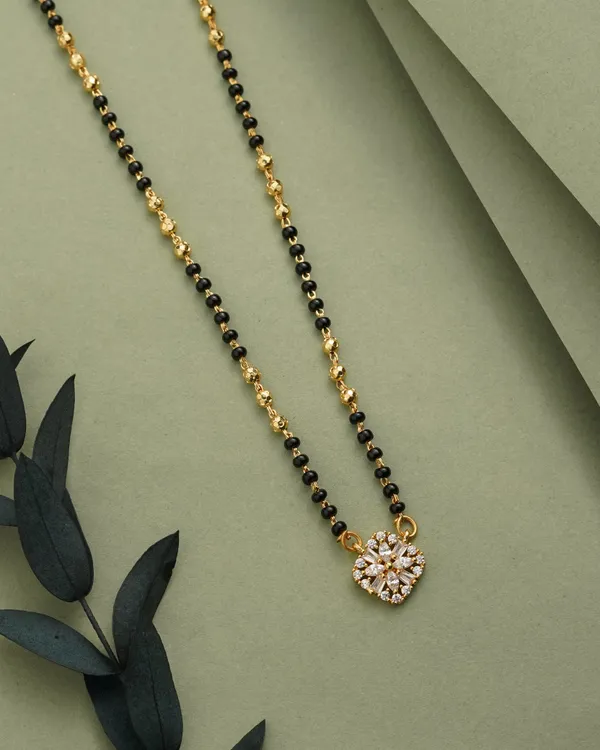 Black_Gold_Alloy_Heart_Floral_Pendant_Mangalsutra_Necklace_For_Women