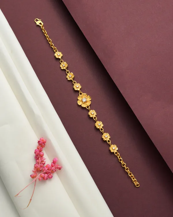 Gold_Alloy_Floral_Link_Bracelet_For_Women