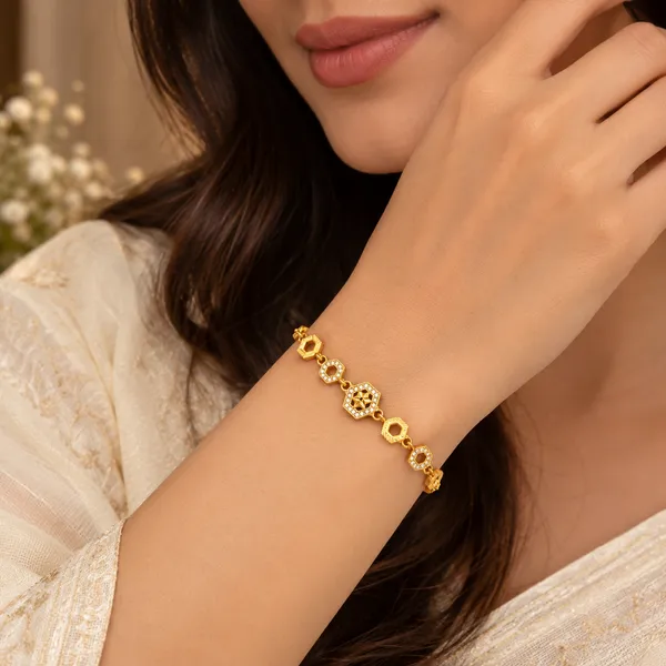 Gold_Alloy_Hexagonal_Geometric_Bracelet_For_Women