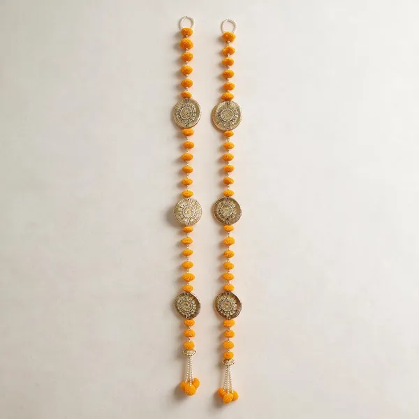Pompom_Door_Side_Hanging