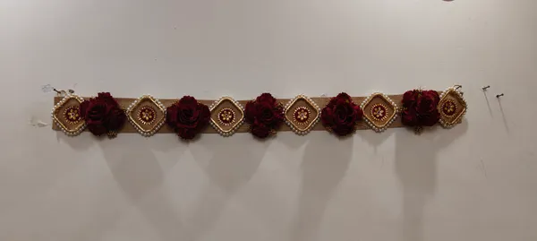 Jute_Base_With_Artficial_Flower_Dwar_Toran