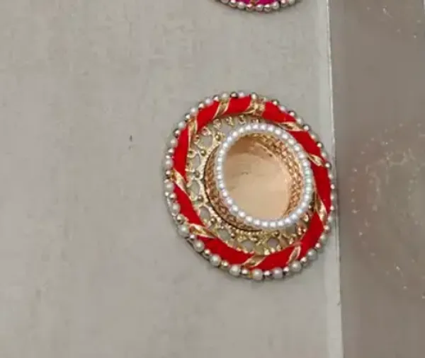 Metal_Base_With_Red_Ring_Candle_Holder_Pack_Of_4