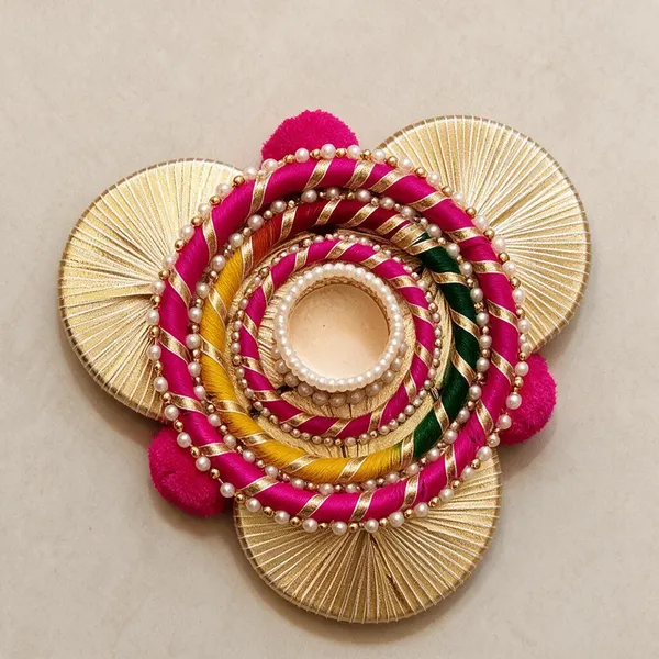 Gota_Base_With_Multi_Color_Ring_Candle_Holder