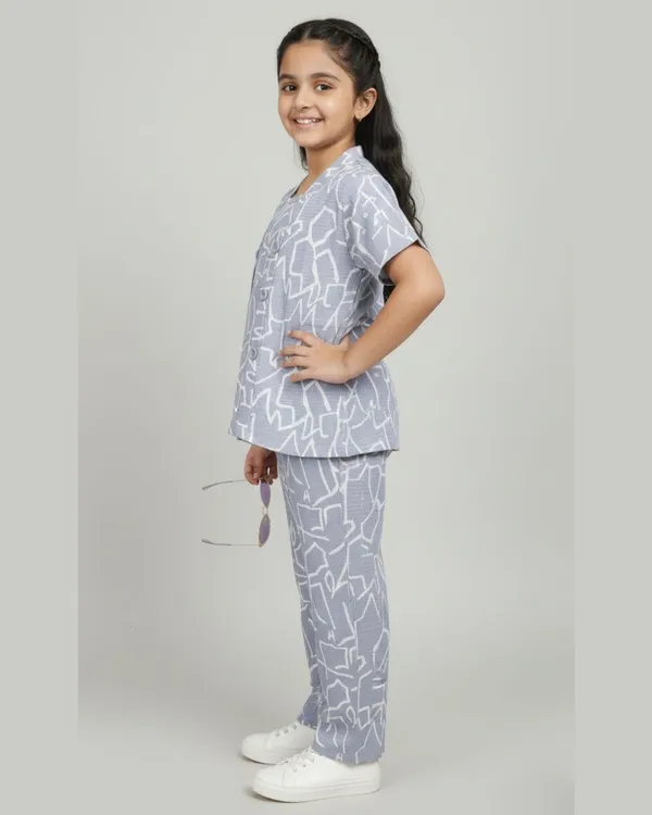 Grey_Cotton_Straight_Fit_Shirt_Pant_Set_For_Girls