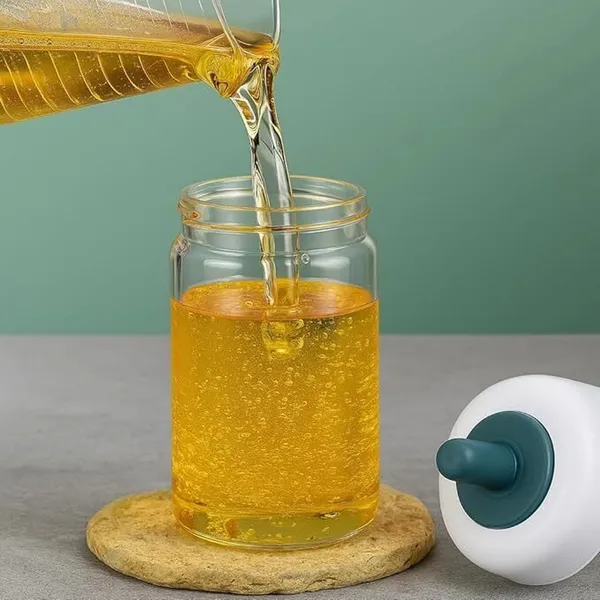Glass_Oil_Dispenser_With_Silicone_Basting_Brush