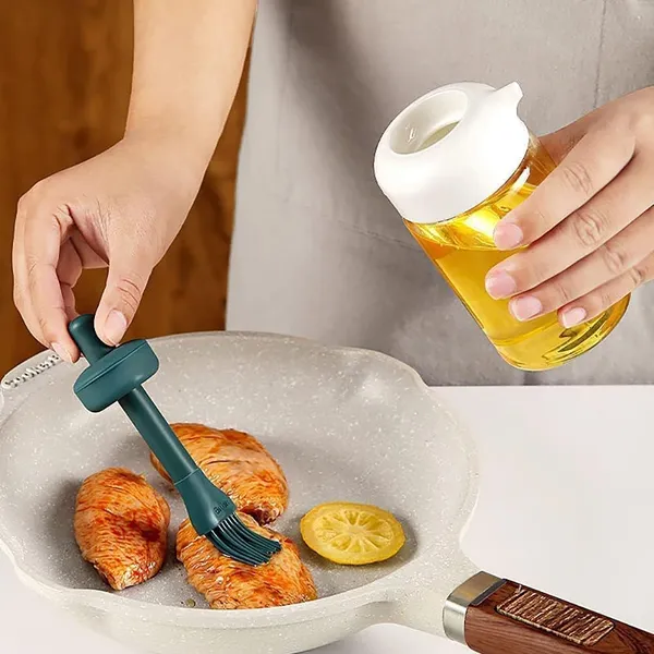 Glass_Oil_Dispenser_With_Silicone_Basting_Brush