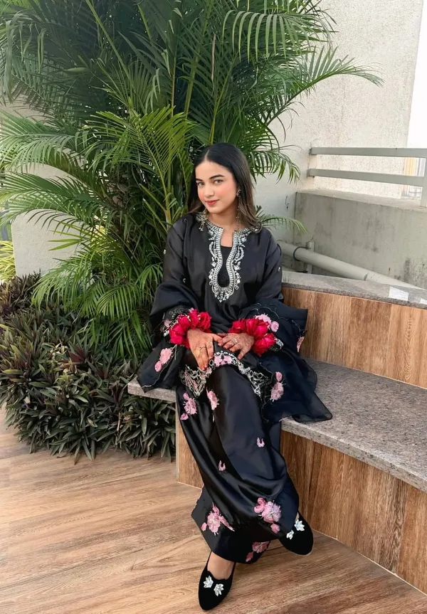 Black_Silk_Embroidered_Kurta_Bottom_Dupatta_Set_For_Women
