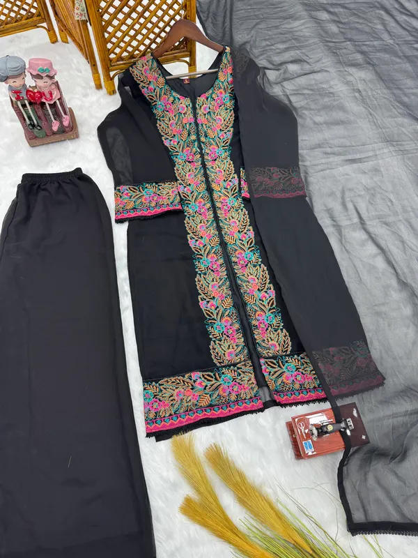Black_Georgette_Straight_Floral_Embroidered_Kurta_Set_With_Dupatta_For_Women