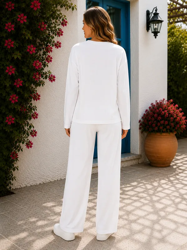 White_Long_Sleeve_Relaxed_Fit_Pajama_Set_for_Women