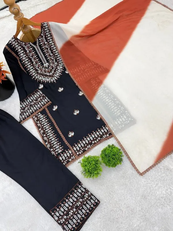 Black_Embroidered_Kurta_Set_With_Dupatta_for_Women