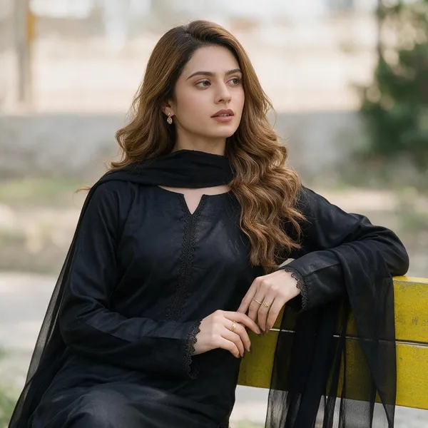 Black_Straight_Fit_Kurta_Set_for_Women