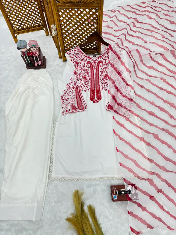 Cream_And_Red_Printed_Kurta_Set_For_Women