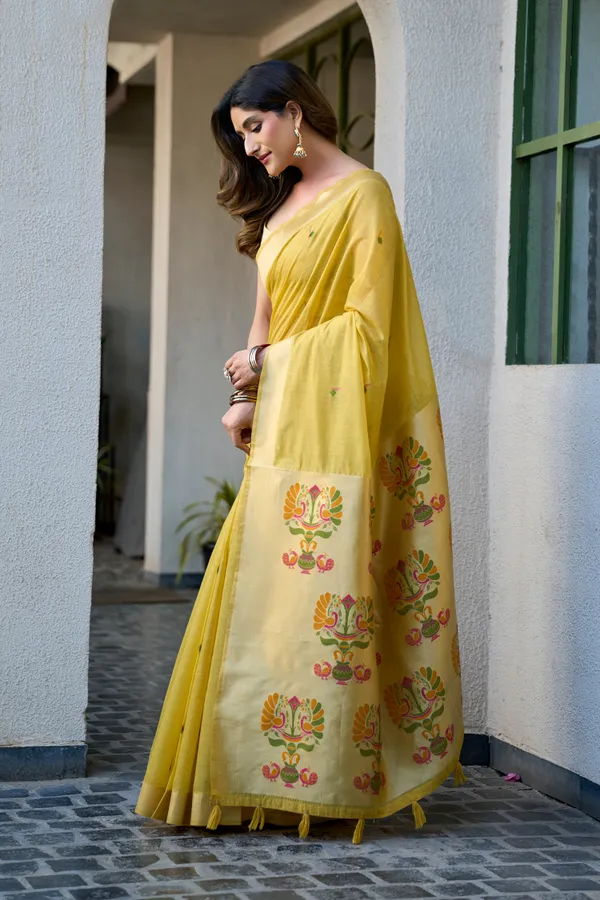 Mustard_Yellow_Linen_Silk_Saree_With_Kalamkari_Peacock_Pallu_Silk_Saree_Silk_Saree