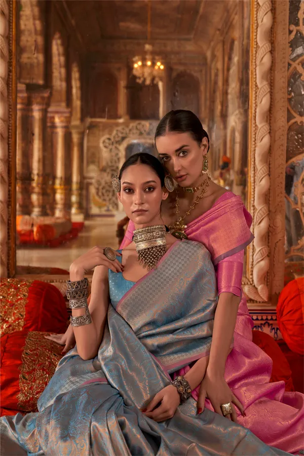 Pink_Kanjivaram_Silk_Saree_With_Gold_Zari_Weaving_Kanjivaram_Saree_Silk_Saree