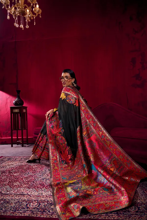 Black_Silk_Saree_For_Women