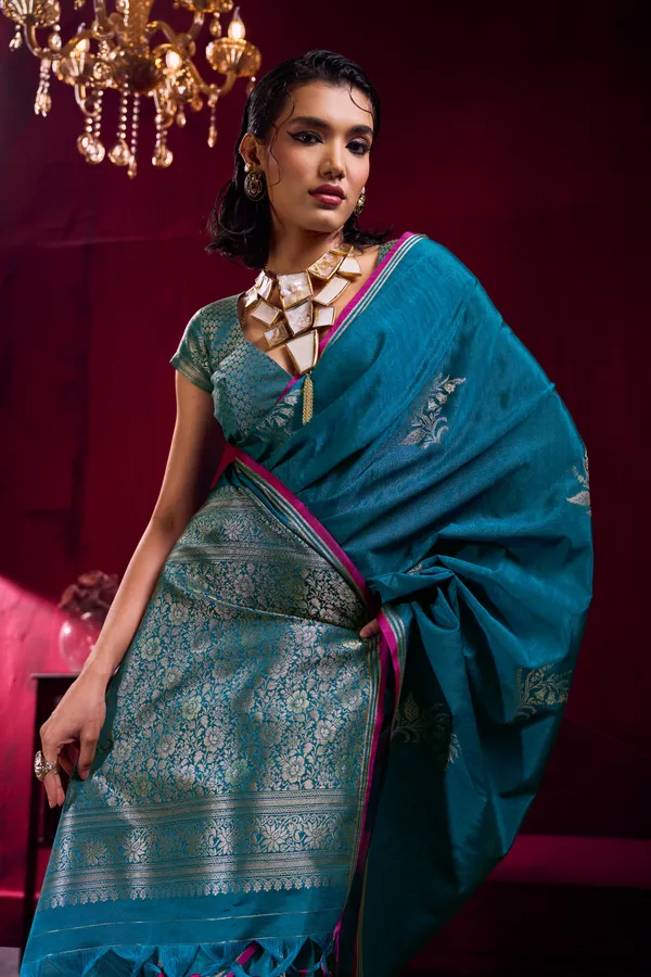 Elegant_Teal_Blue_Soft_Silk_Saree_For_Women_With_Zari_Woven_Blouse_Banarasi_Saree_Silk_Saree