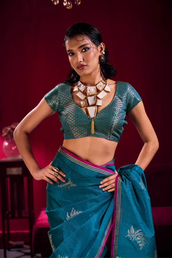 Elegant_Teal_Blue_Soft_Silk_Saree_For_Women_With_Zari_Woven_Blouse_Banarasi_Saree_Silk_Saree