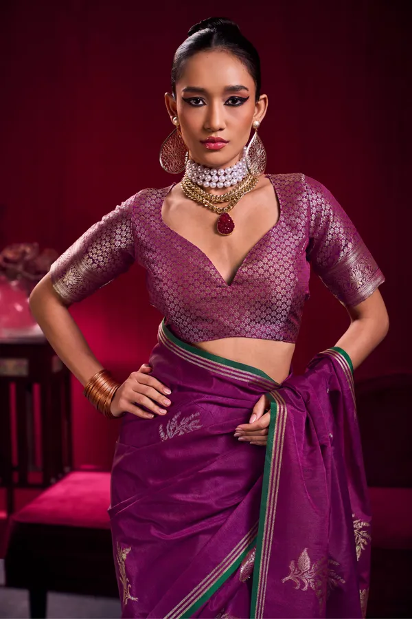 Elegant_Magenta_Purple_Soft_Silk_Saree_For_Women_With_Zari_Border_Banarasi_Saree_Silk_Saree