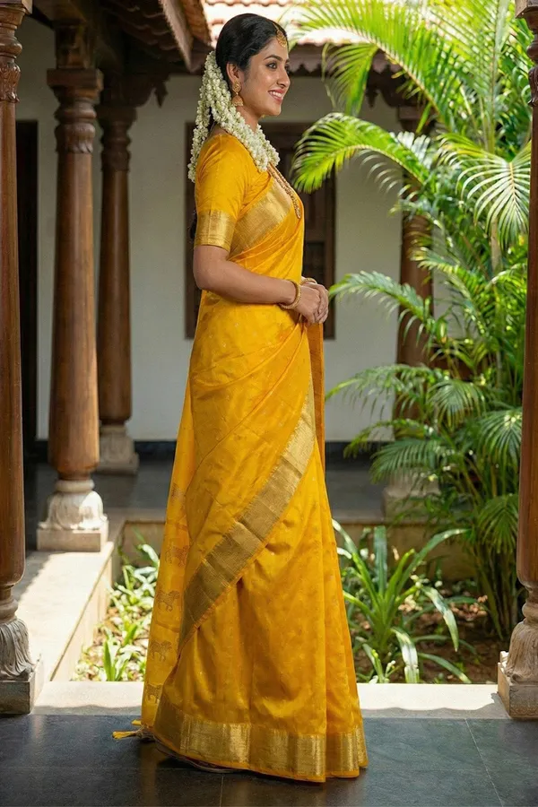 Mustard_Yellow_Traditional_Silk_Saree_For_Women_With_Golden_Zari_Border_Default_Title