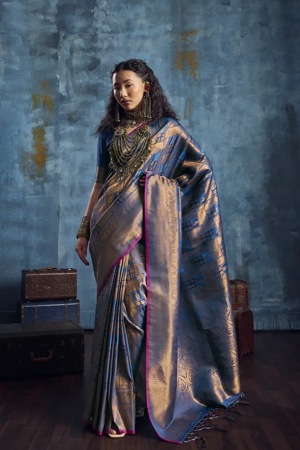 Royal_Blue_Kanjivaram_Silk_Saree_With_Heavy_Zari_Weaving_Default_Title