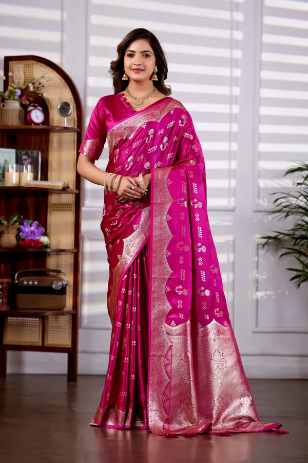 Magenta_Pink_Banarasi_Kanjivaram_Silk_Saree_With_Rich_Zari_Work_Default_Title