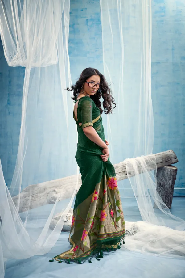 Bottle_Green_Linen_Organza_Saree_With_Floral_Organza_Pallu_Zari_Border_Default_Title