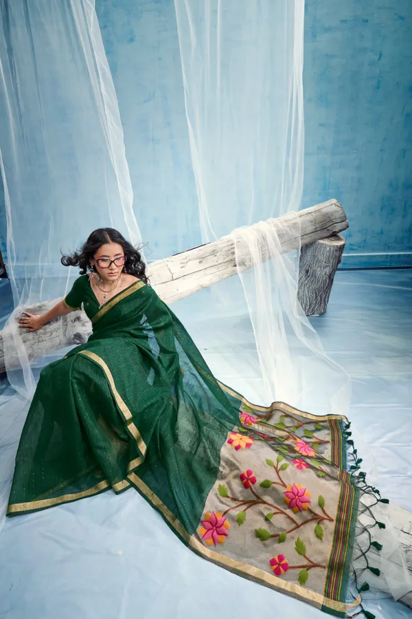 Bottle_Green_Linen_Organza_Saree_With_Floral_Organza_Pallu_Zari_Border_Default_Title