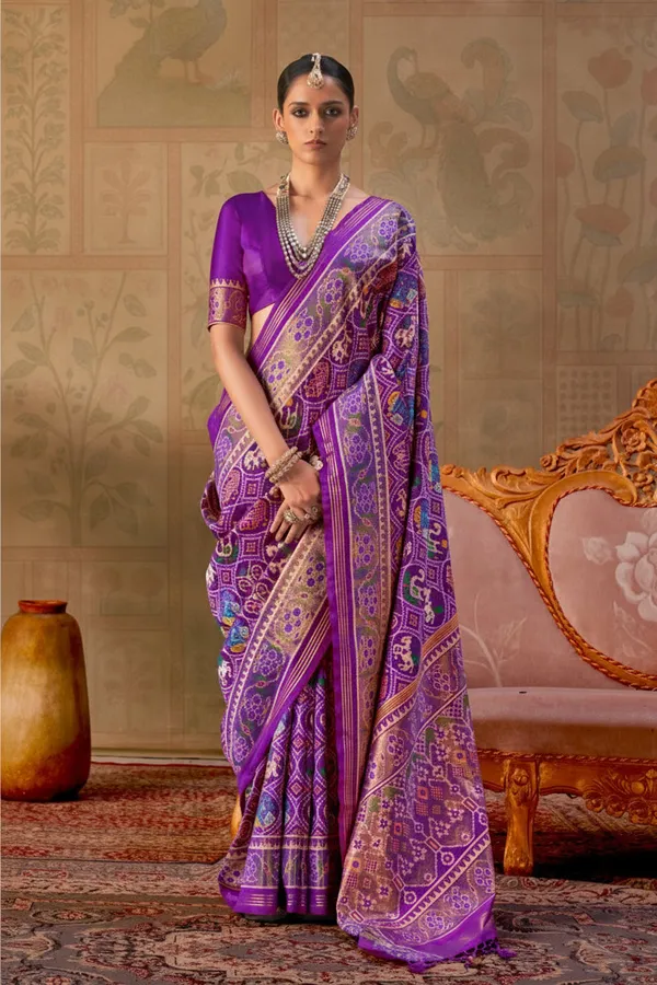 Violet_Purple_Banarasi_Silk_Patola_Saree_With_Rich_Weave_Heritage_Motifs_Default_Title
