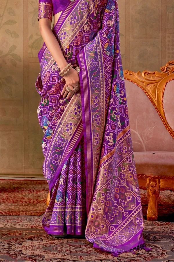 Violet_Purple_Banarasi_Silk_Patola_Saree_With_Rich_Weave_Heritage_Motifs_Default_Title