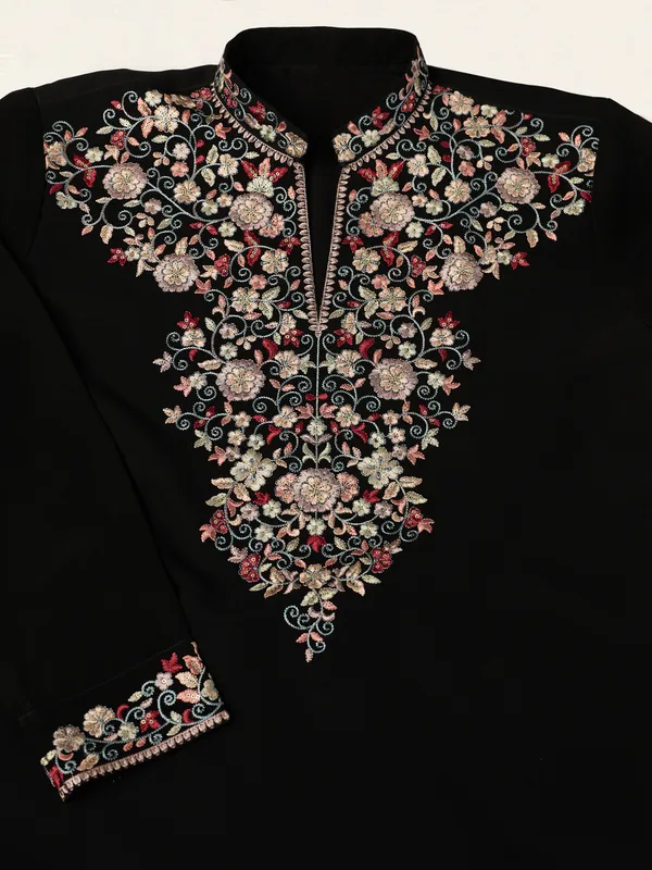 Black_Japanese_Cotton_Embroidered_Kurta_Jacket_Set_For_Men