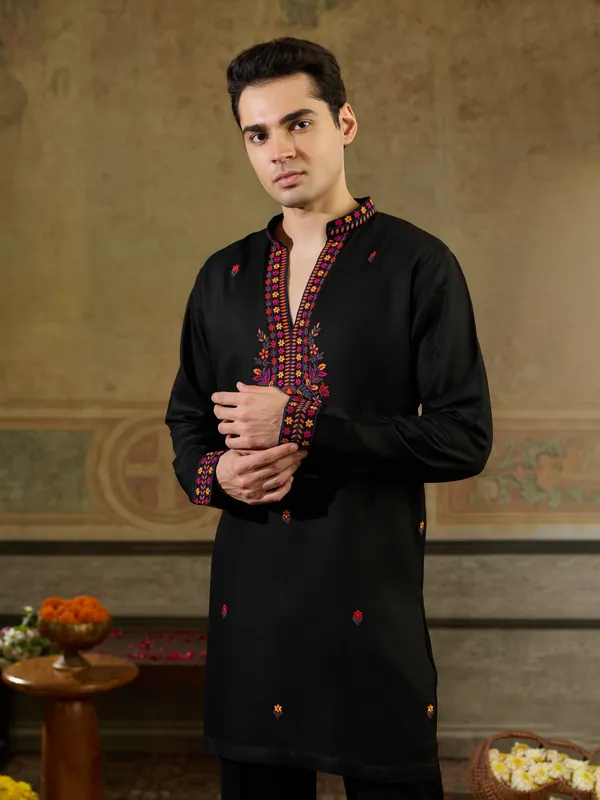 Black_Rayon_Straight_Embroidered_Kurta_For_Men