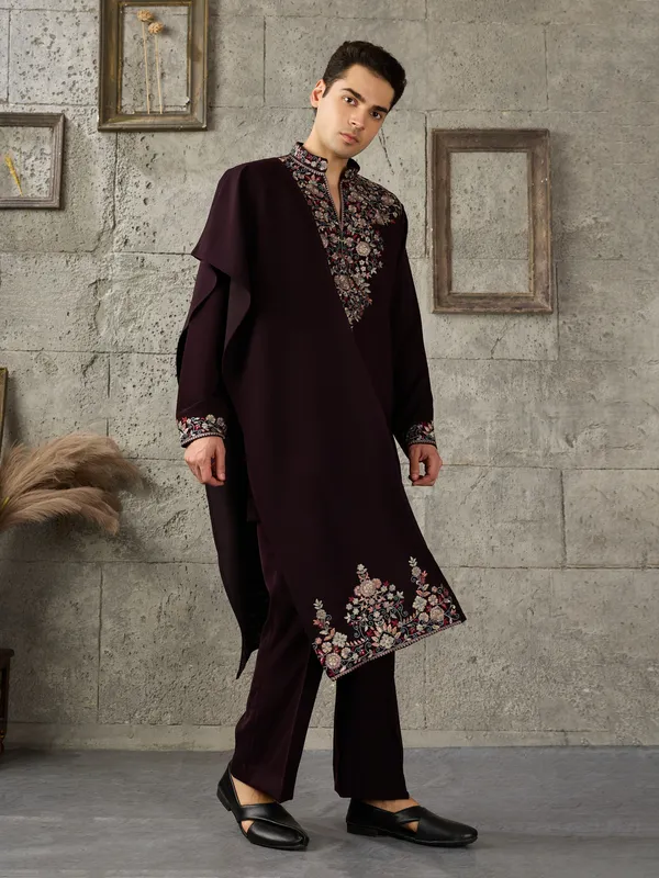 Burgundy_Japanese_Cotton_Embroidered_Kurta_Jacket_Set_For_Men