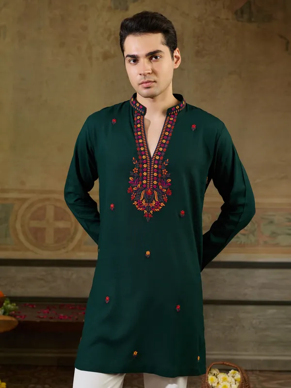 Green_Rayon_Straight_Embroidered_Kurta_For_Men