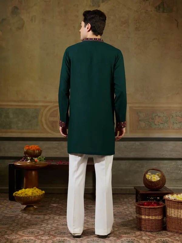 Green_Rayon_Straight_Embroidered_Kurta_For_Men