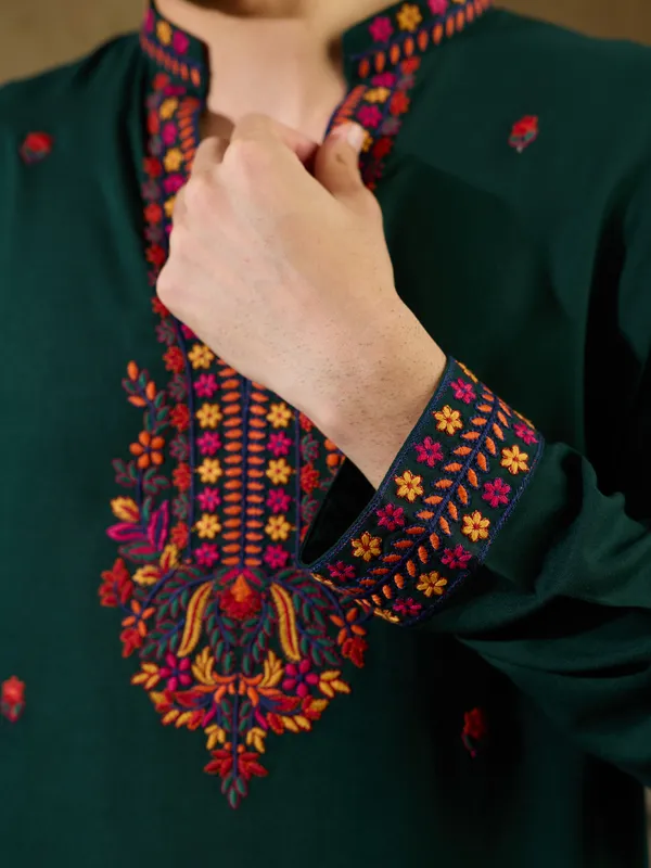 Green_Rayon_Straight_Embroidered_Kurta_For_Men