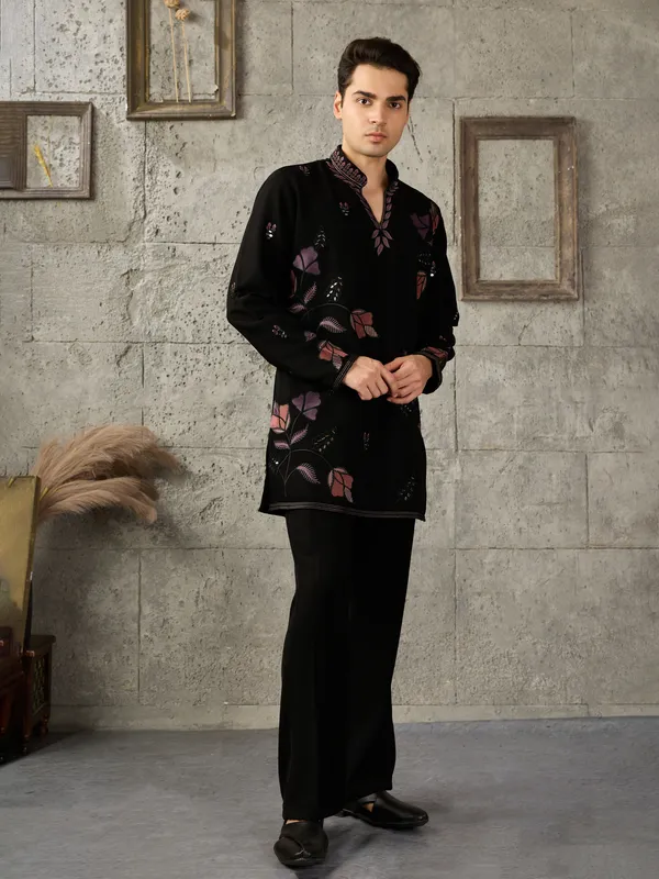 Black_Japanese_Cotton_Straight_Printed_Kurta_For_Men