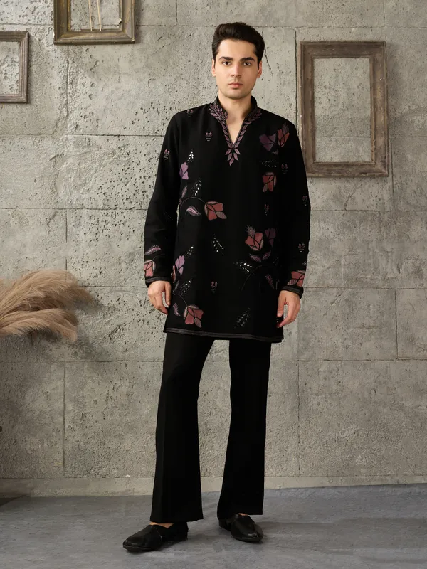 Black_Japanese_Cotton_Straight_Printed_Kurta_For_Men