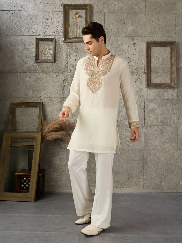 Ivory_Crush_Straight_Fit_Embroidered_Kurta_For_Men