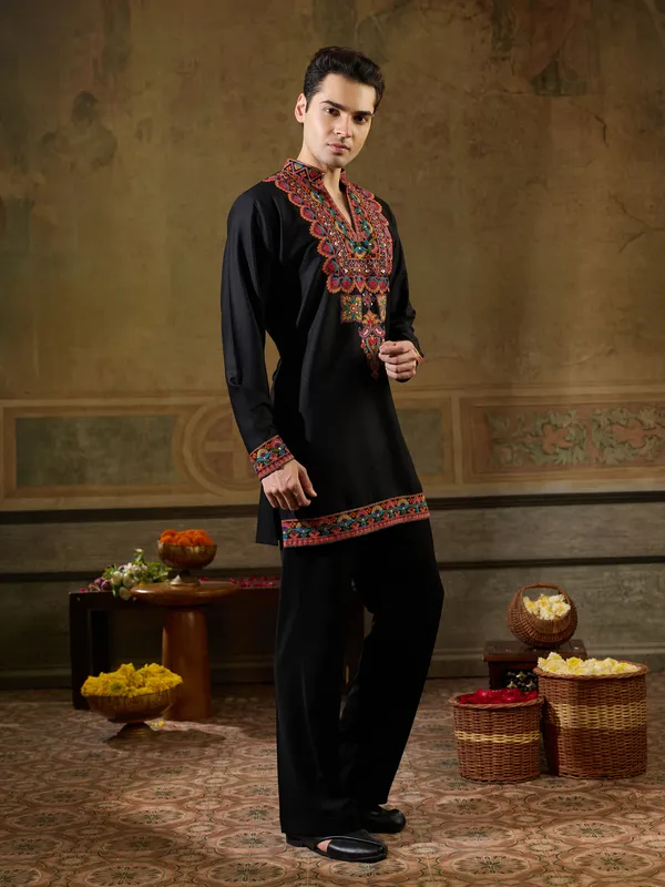 Black_Rayon_Straight_Embroidered_Kurta_For_Men
