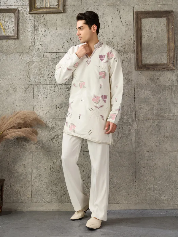 Cream_Japanese_Cotton_Straight_Printed_Kurta_For_Men