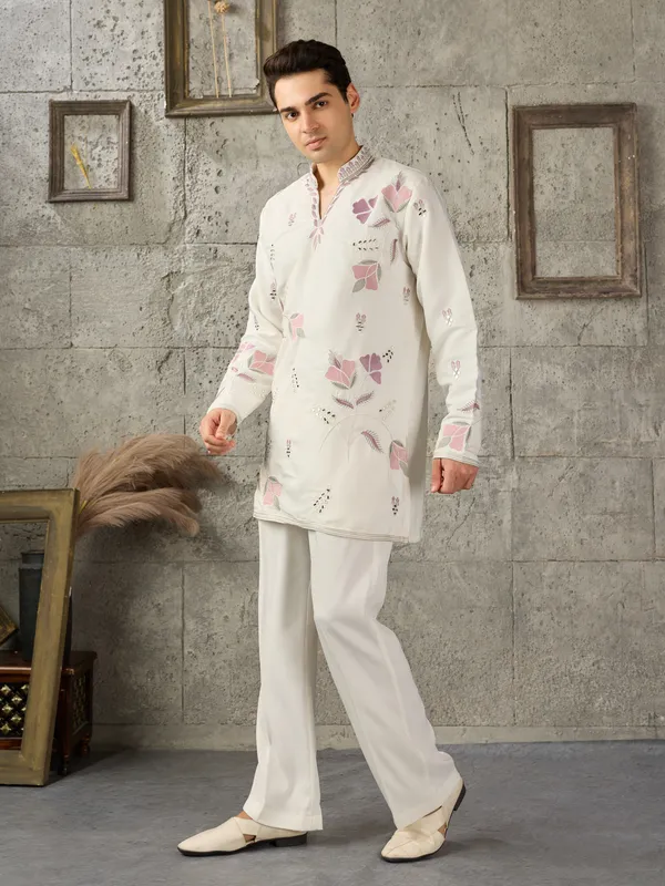 Cream_Japanese_Cotton_Straight_Printed_Kurta_For_Men