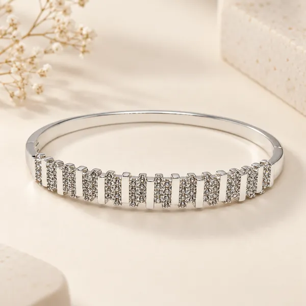 Silver_Crystal_Bangle_For_Women