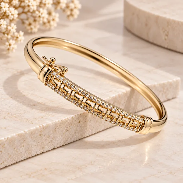 Gold_Tone_Geometric_Crystal_Bangle_For_Women