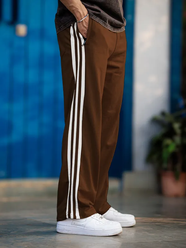 Men's_Side_Stripe_4-Way_Stretch_Lycra_Track_Pants
