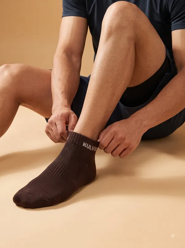 KULVIRA_Brown_Ankle_Length_Socks