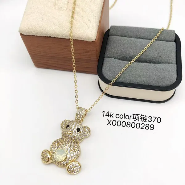 Gold_Copper_Alloy_Teddy_Bear_Pendant_Necklace_For_Women