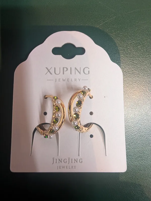 Gold_Pearl_Copper_Alloy_Crescent_Drop_Earrings_For_Women