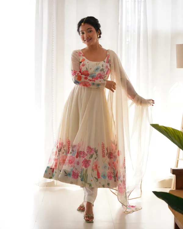 Organza_Silk_Anarkali_Suit_Set_With_Dupatta_Pant_Cream